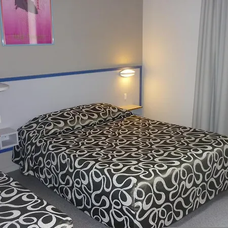 Hotel Entre 2 Mers Proche Bordeaux Carbon-Blanc