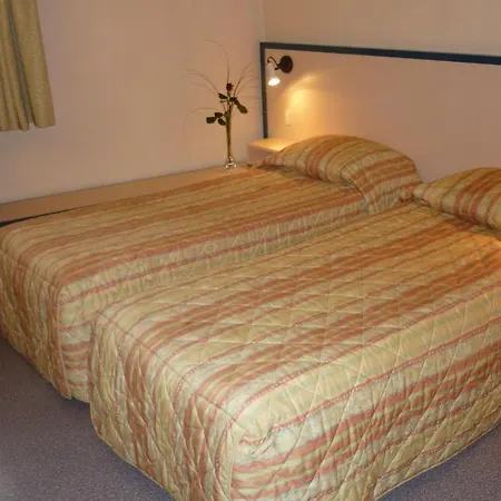 Entre 2 Mers Proche Bordeaux 2* Carbon-Blanc