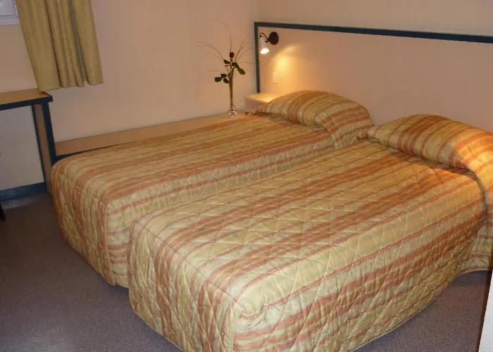 Entre 2 Mers Proche Bordeaux 2* Carbon-Blanc