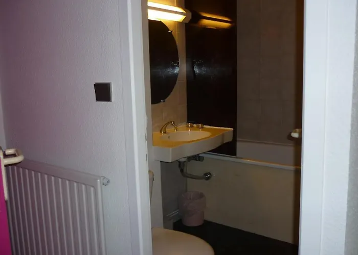 Entre 2 Mers Proche Bordeaux 2* Carbon-Blanc